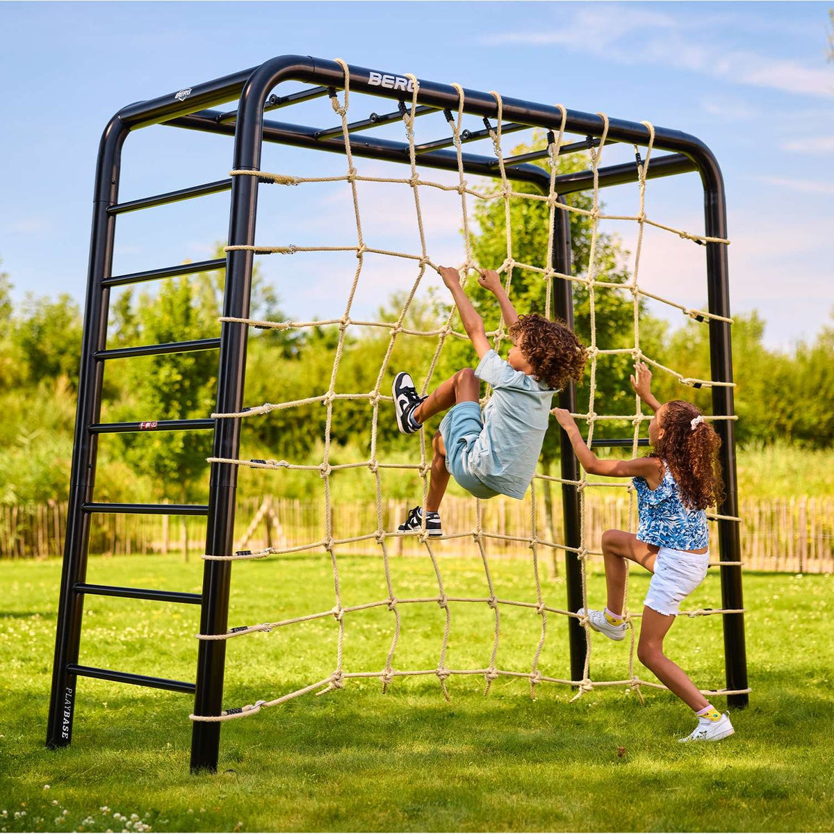 BERG PlayBase Medium + Swing set
